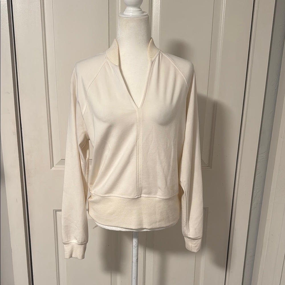 Athleta Cream Sweatshirt